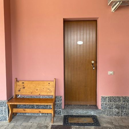 Casa Silvana Turate Exterior photo