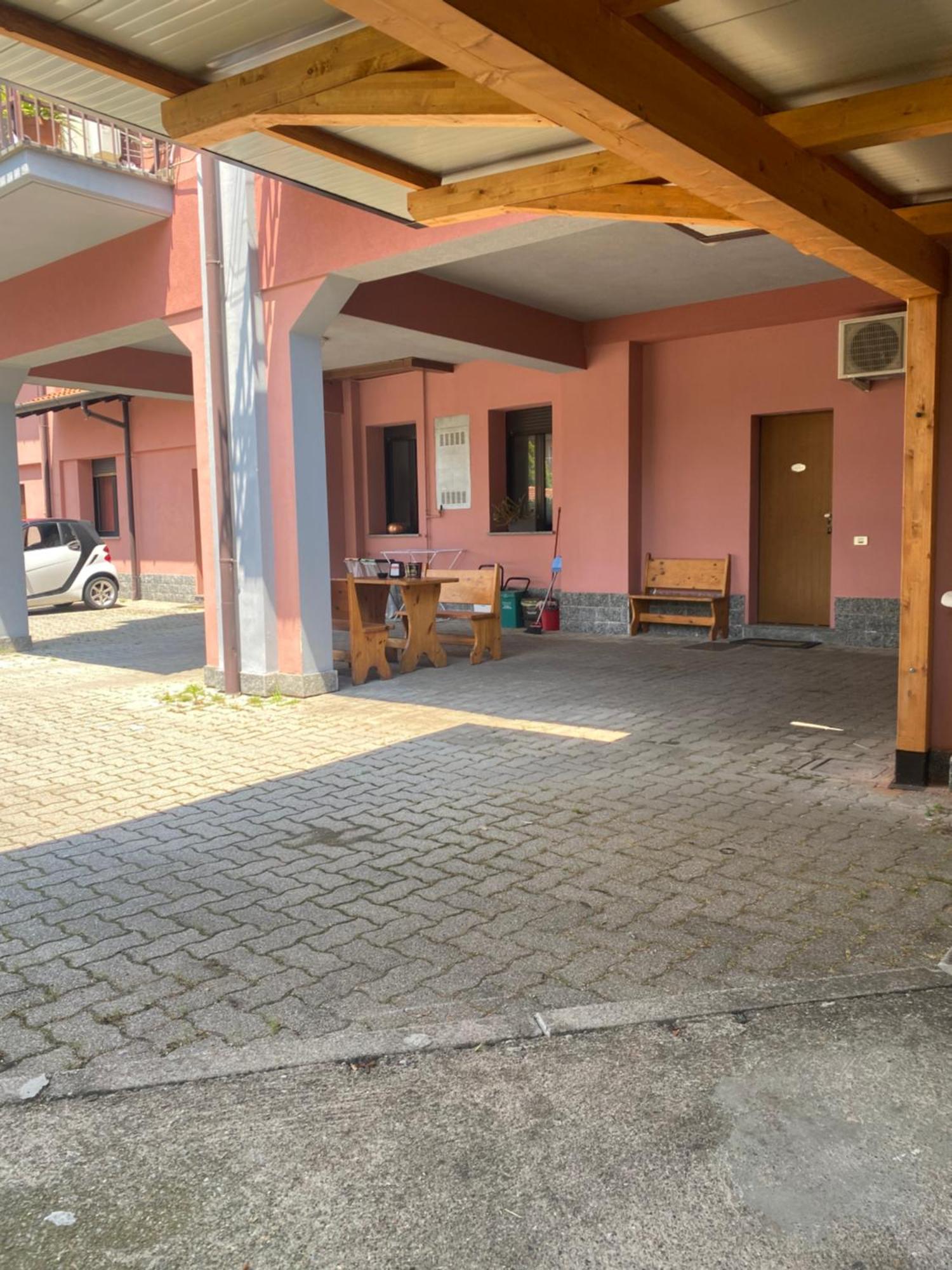Casa Silvana Turate Exterior photo